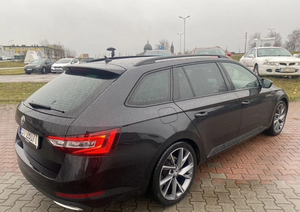 Skoda Superb cena 78000 przebieg: 188800, rok produkcji 2017 z Tychy małe 22